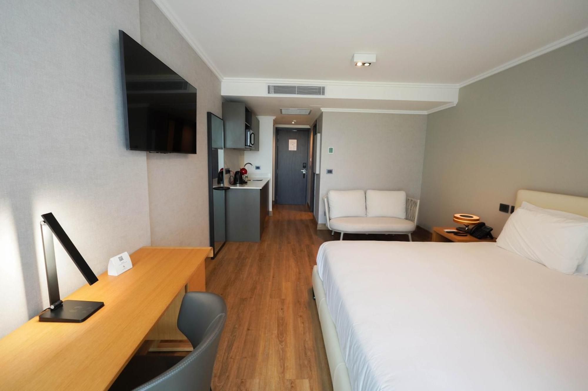 Solerios Hotel 4*